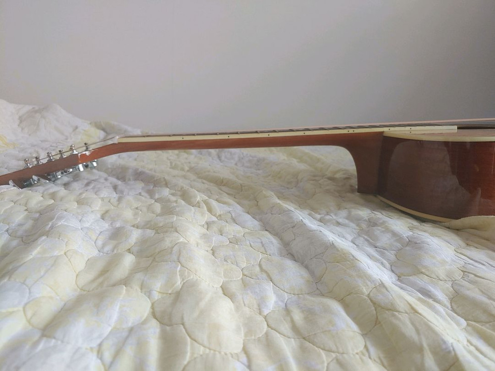 삼익 그렉베넷 sd 100pk 어쿠스틱 통기타 팝니다.--3