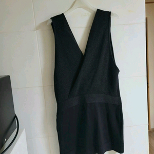 여성)V넥 슬리브리스 니트(S)