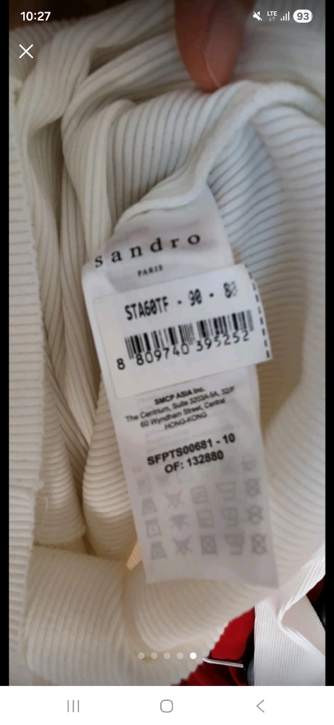 산드로 프릴넥 니트--2