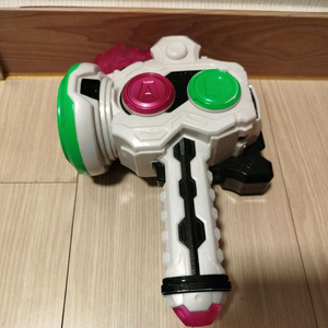 가면라이더 가샤콘브레이커.빌드2종.전륜슈터.세이버 이미지