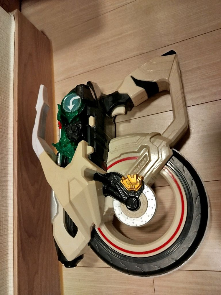 가면라이더 가샤콘브레이커.빌드2종.전륜슈터.세이버 이미지