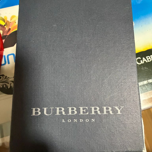 버버리 남성용 반지갑 이미지