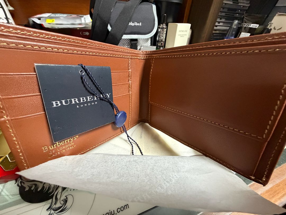 버버리 남성용 반지갑 이미지