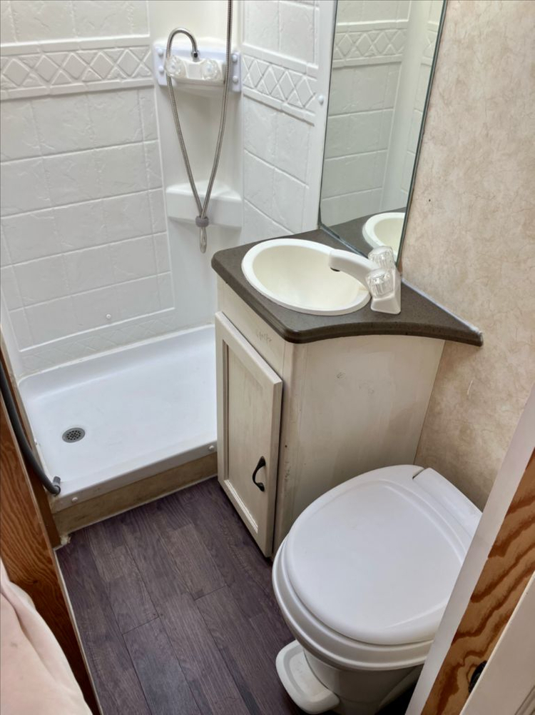 미국 포드 e350 모터홈 캠핑카 판매 급매--6