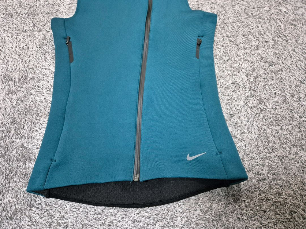 나이키 써마핏 여성 기모 러닝 조끼 XS--1