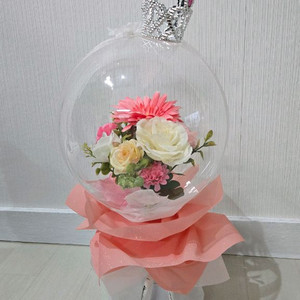 꽃다발왕관꽃풍선