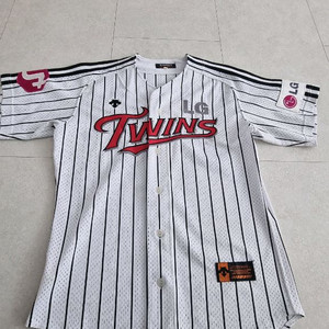 lg트윈스 데상트 유니폼(95) 이동현 마킹 팝니다