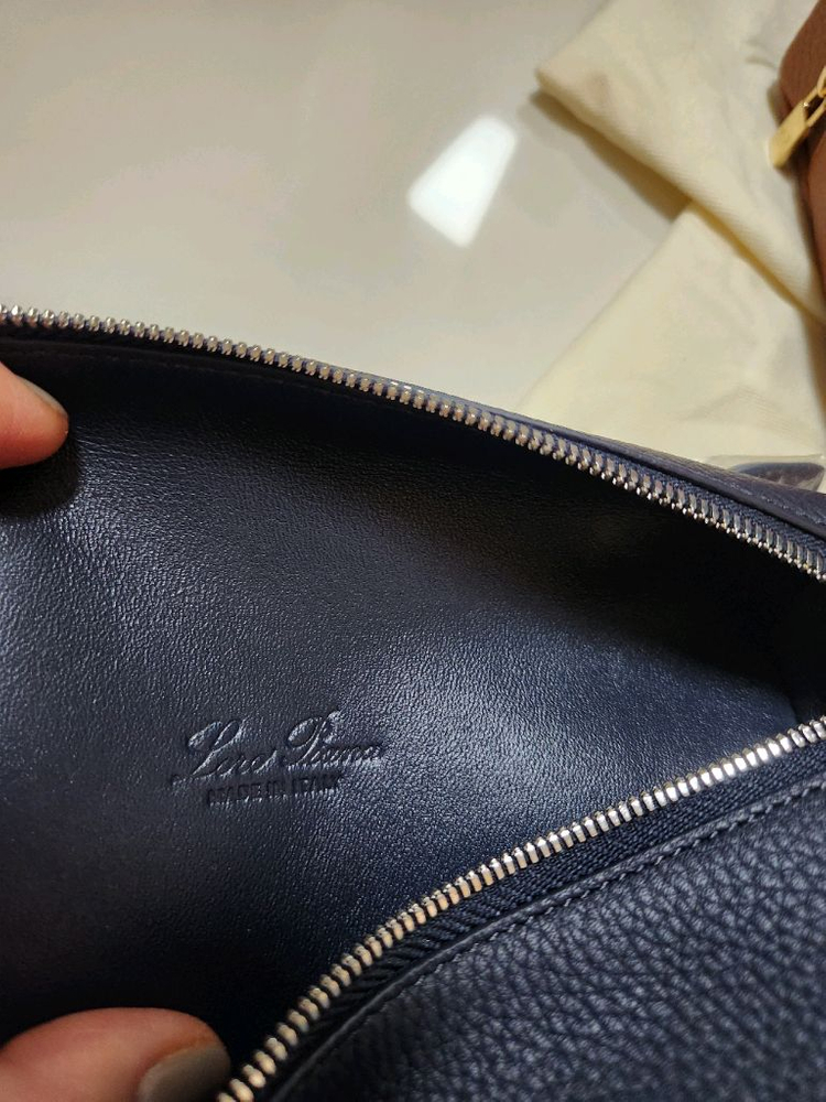 로로피아나 엑스트라포켓19--4