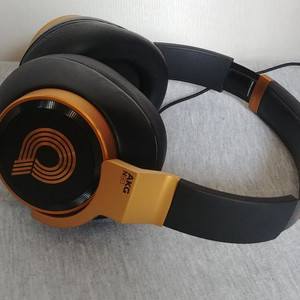 akg n90q 헤드폰 판매 합니다