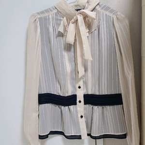 여성쉬폰블라우스(리본탈부착형)