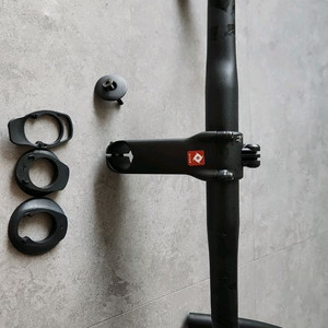 (트렉 마돈 SL6 8세대 신차 탈거) 본트래거 콤프 핸들바 + RCS 프로 블렌더 스템 이미지