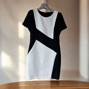 딱 한번 입음) 케네스레이디 사선 라인 원피스 44-55사이즈