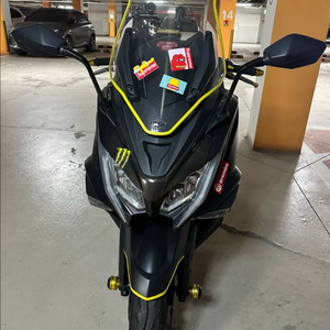 킴코 ak550 18년식 이미지