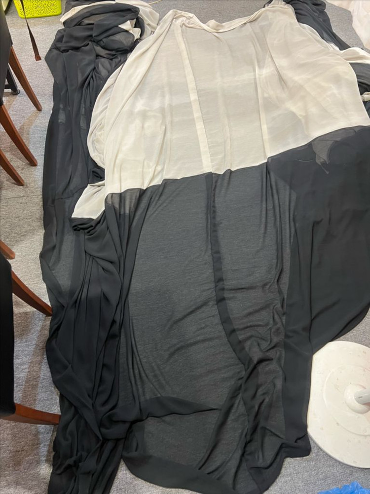 캐노피 실루엣 커튼 인테리어 실내디자인--1