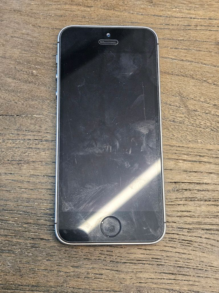 [새상품급/순정] 아이폰se1 스페이스그레이 128g 무음카메라 100% 이미지