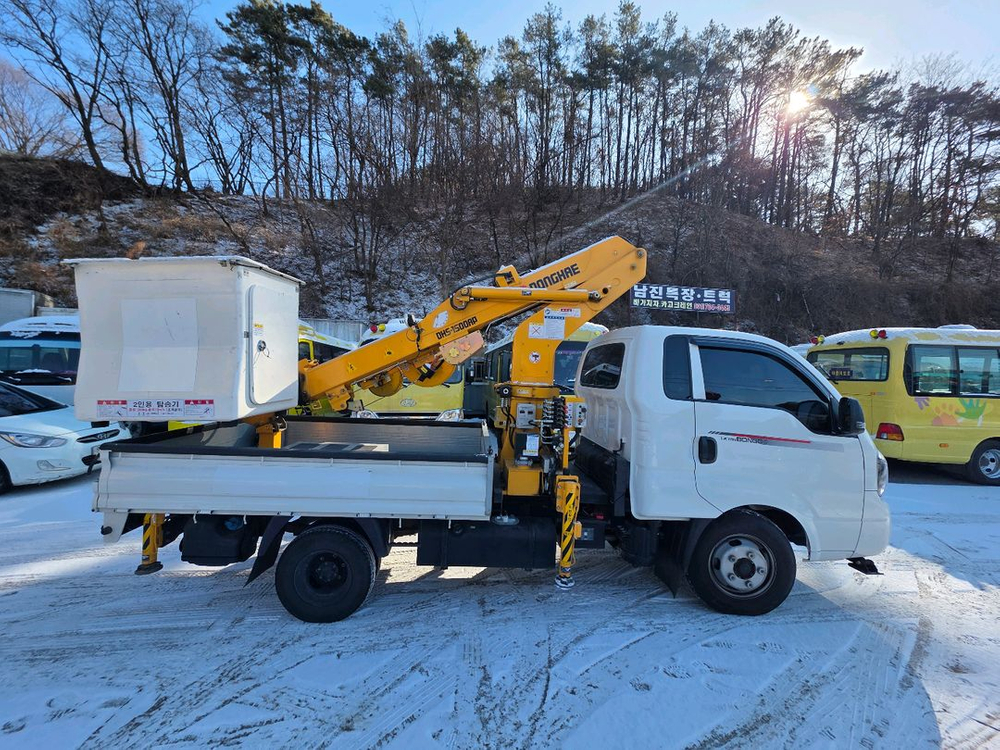 동해기계항공 15m고소작업차 2022년식 DHS1500AP팝니다. 이미지
