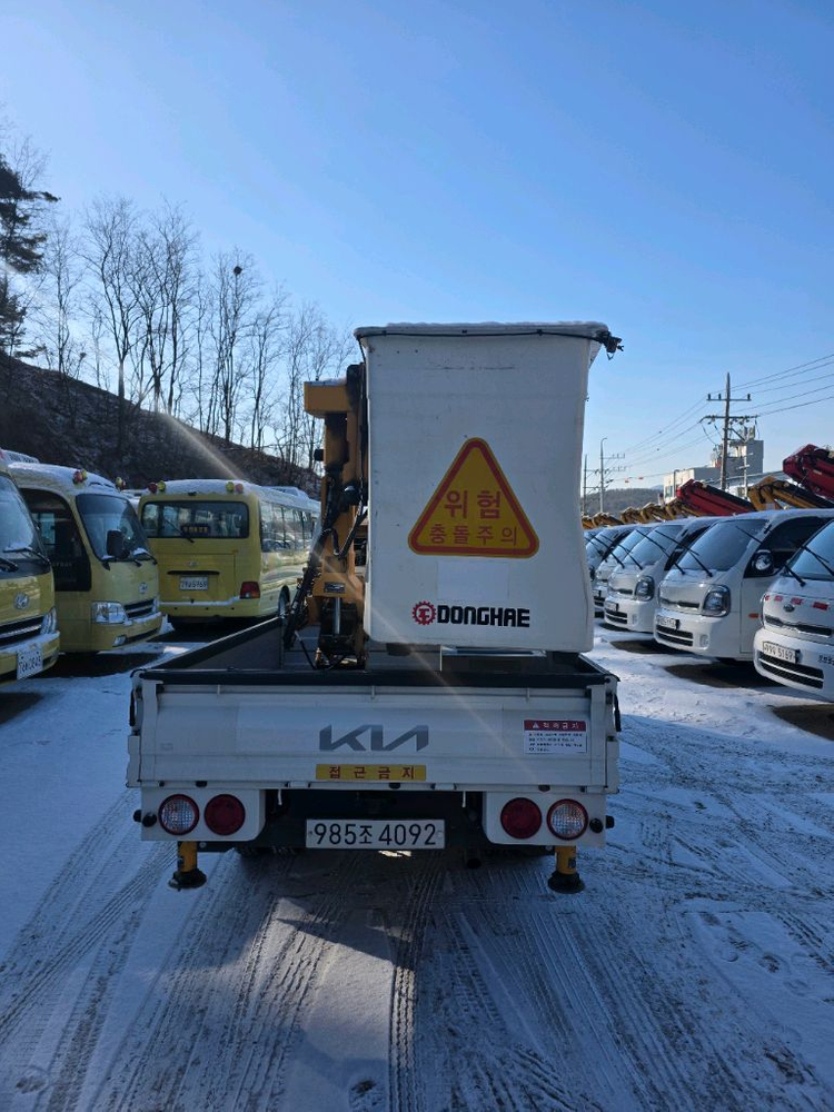 동해기계항공 15m고소작업차 2022년식 DHS1500AP팝니다. 이미지