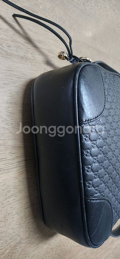 구찌 마이크로시마 레더 디스코 크로스백--4