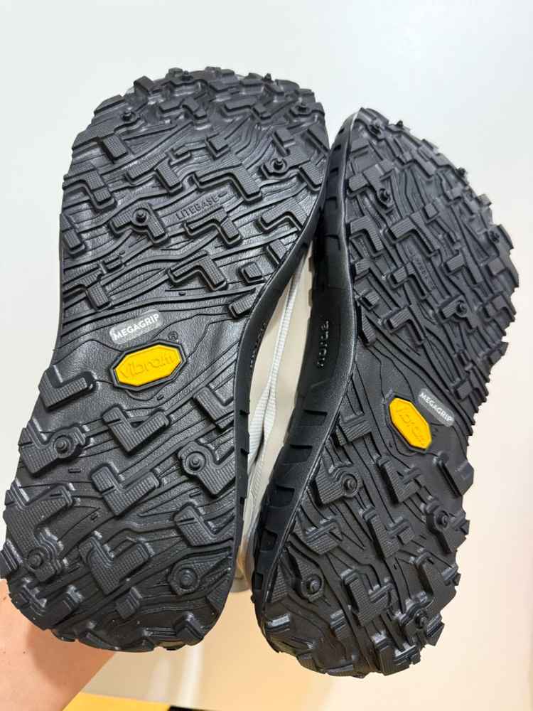 노다신더001 새상품 285사이즈us10.5 판매나 교환(290으로) 이미지