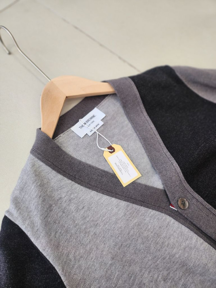 여성 톰브라운 사선 완장 블록 컬러 가디건--2