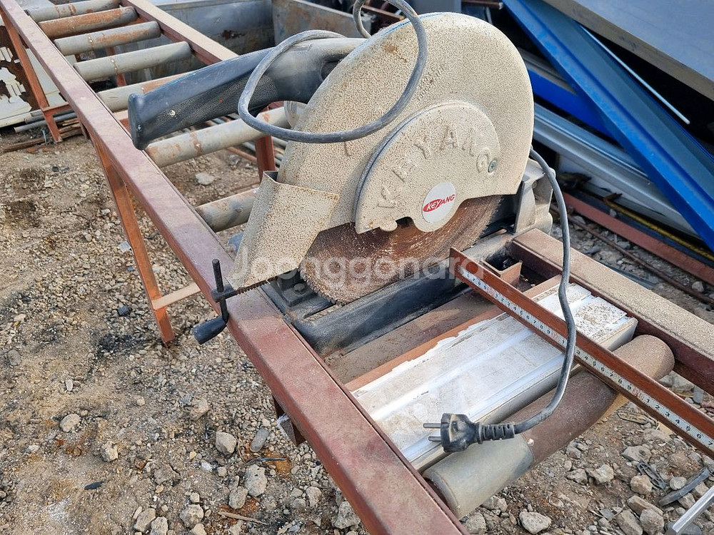 롤러테이블 절단기, 파이프 절단, 롤러 작업대-평택 직거래 택배불가--1