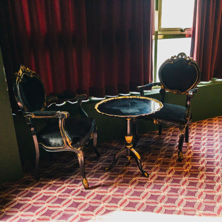 [판매] 엔틱 테이블--1