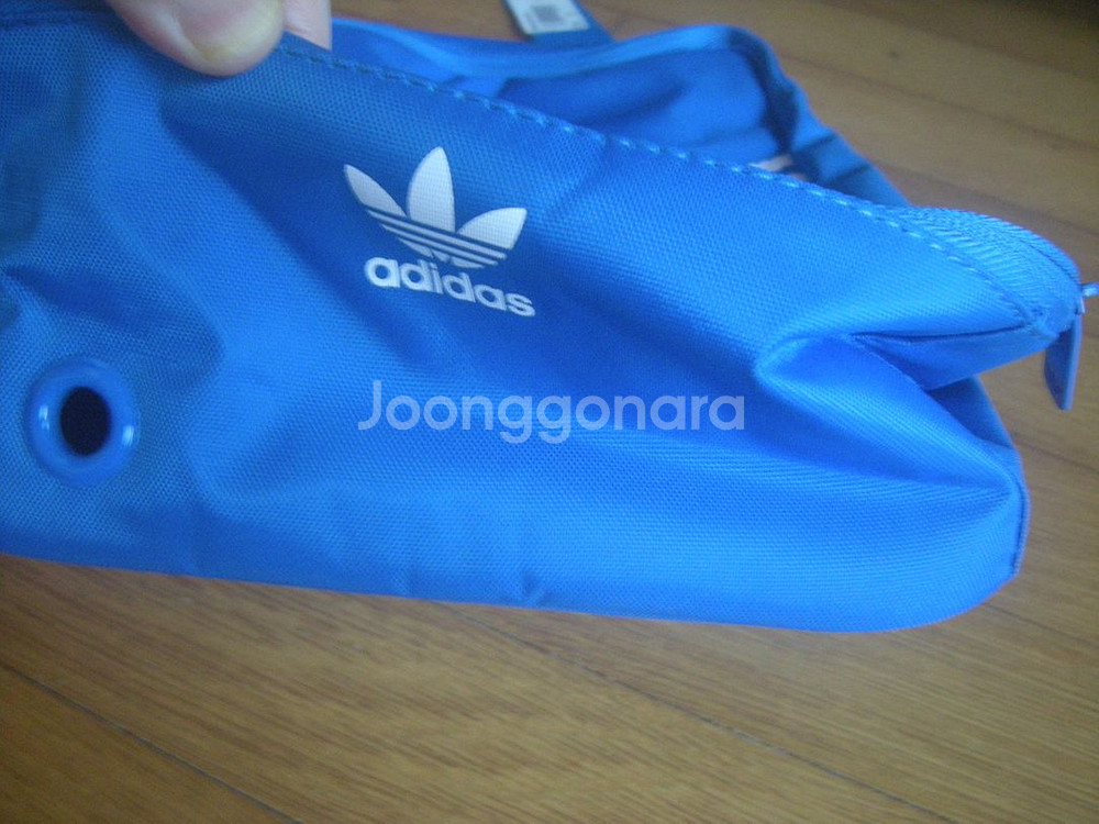아디다스 오리지널슈즈백 블루한정판레어/나이키 노스페이스 러닝조깅헬스캠핑자전거배낭여행 야구농구축구acg아이폰--4