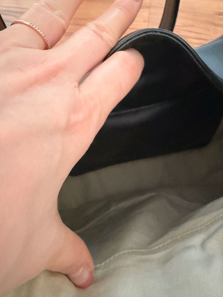 엘바테게브 오스트라백 라지 블랙커런트 이미지