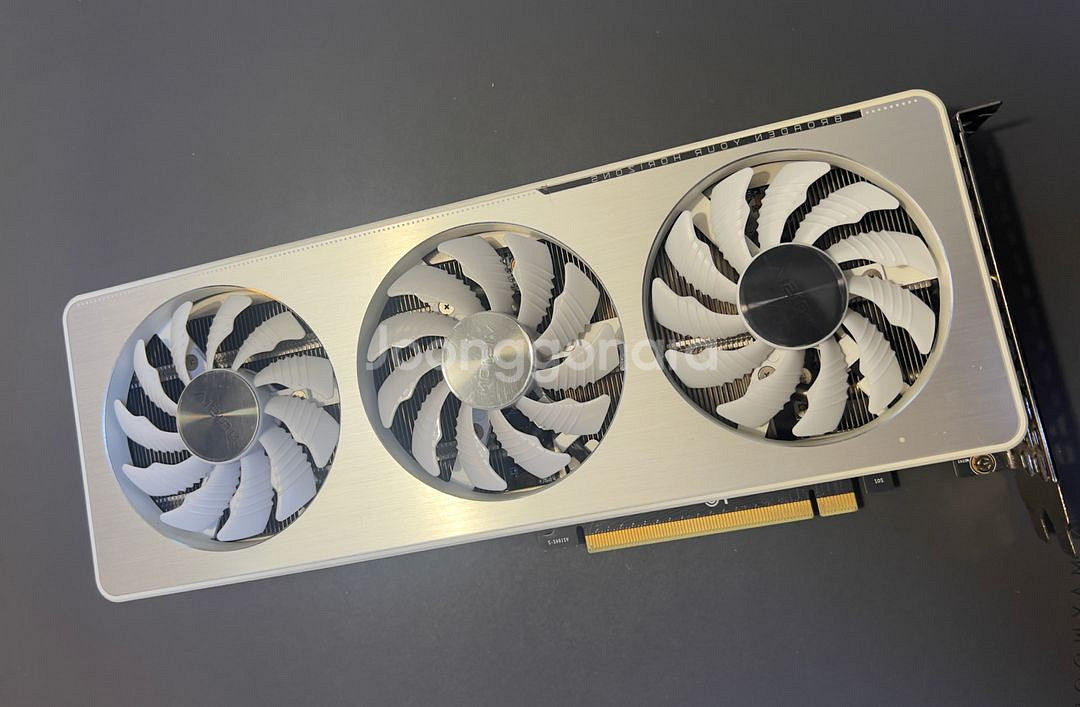 기가바이트 RTX 3060 VISION OC V2 12GB--1