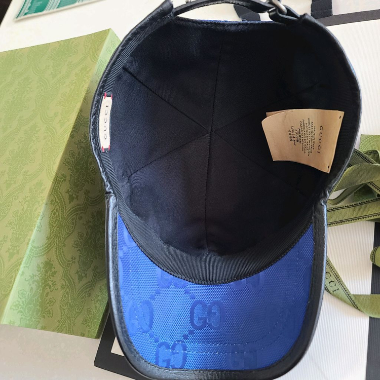 구찌 볼캡 모자 이미지