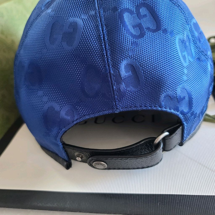 구찌 볼캡 모자 이미지