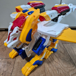 터닝메카드 윙라이온