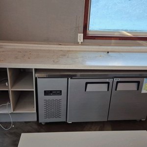 대전세종 우성테이블냉동냉장고 냉동1냉장1. 1500사이즈입니다 이미지