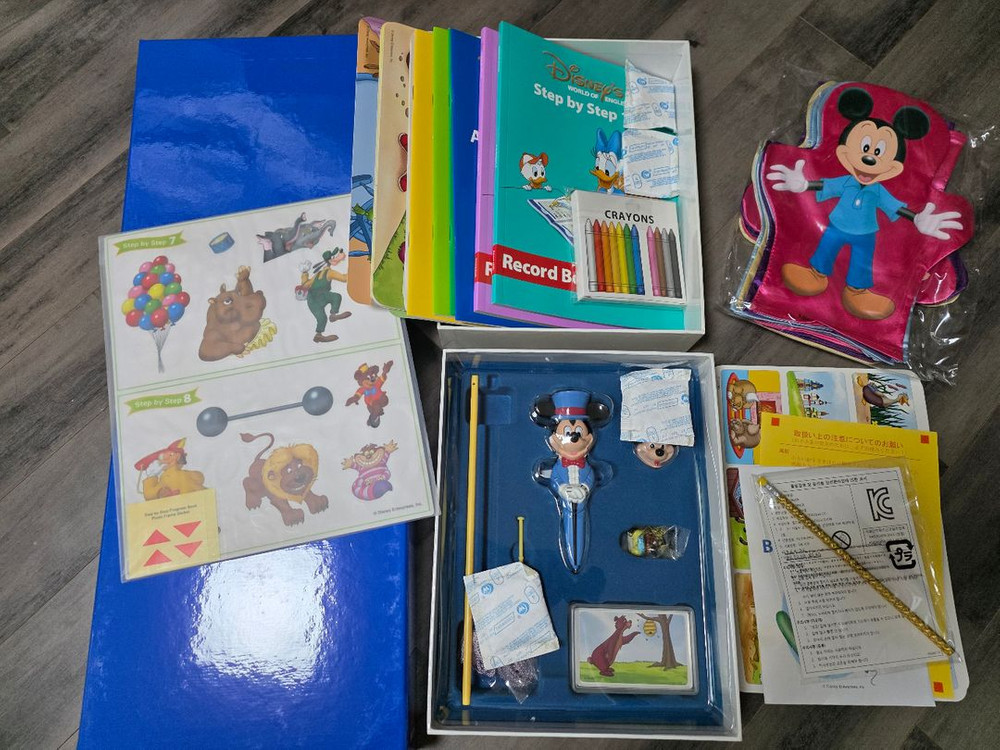 [미개봉다수] 월드패밀리 잉글리쉬 풀세트 구버전 + 한정판 굿즈--3