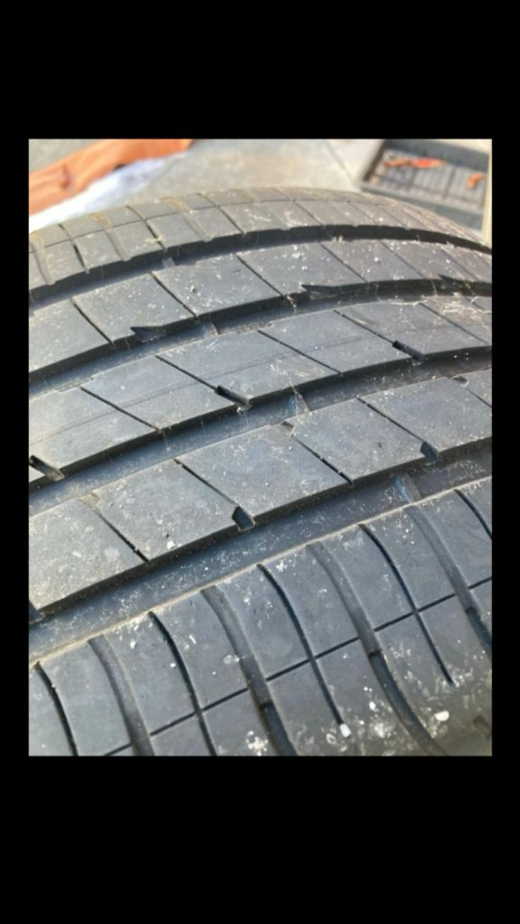 굿이어 어시매트릭5 255 40 20 1본--3