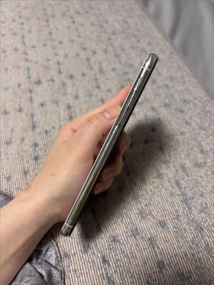 아이폰11프로맥스256기가(2대보유 같이하면 네고)--3