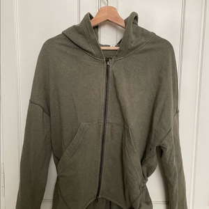 룰루레몬 후드집업 8사이즈