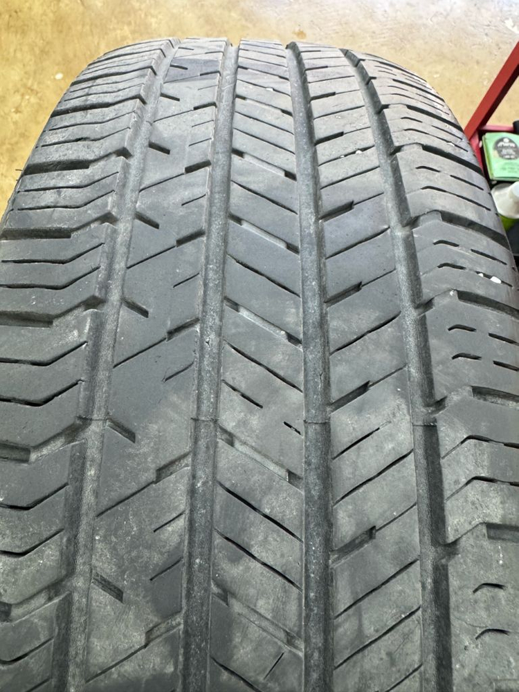 올뉴카니발 18인치 순정휠타이어 팝니다 이미지