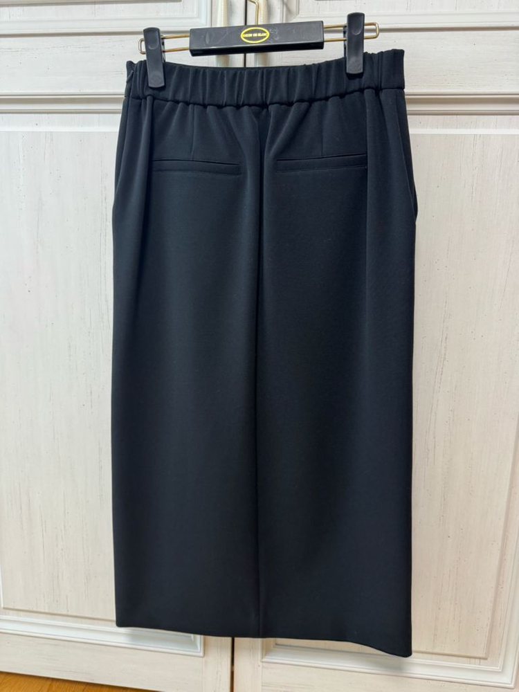 DKNY 백 밴딩 스커트 블랙 55사이즈--2