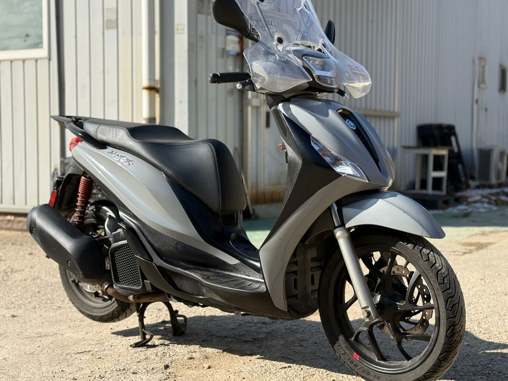 피오지아 메들리125 23년식 7만 저렴하게 판매합니다.--5