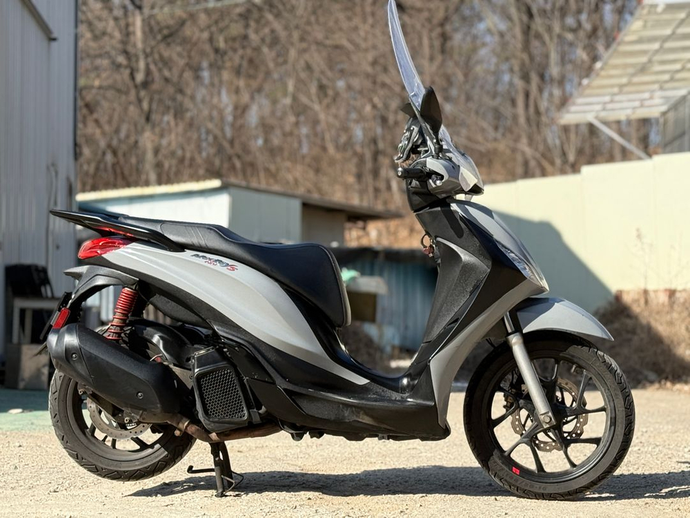 피오지아 메들리125 23년식 7만 저렴하게 판매합니다.--2