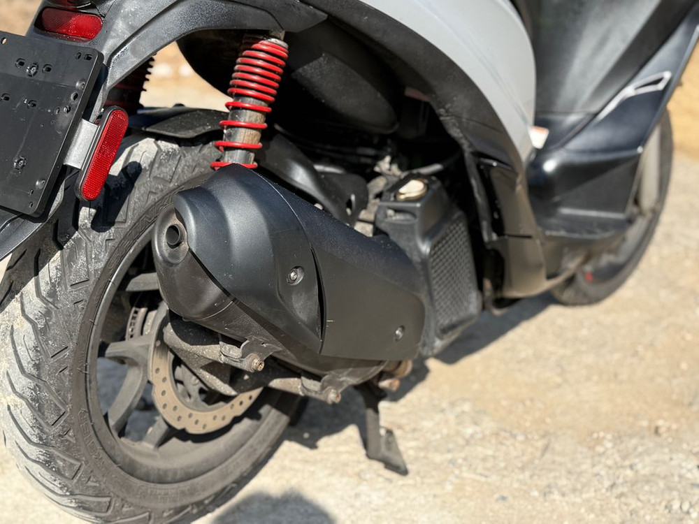 피오지아 메들리125 23년식 7만 저렴하게 판매합니다.--7