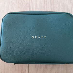 대한항공 그라프 파우치 판매합니다 . 이미지