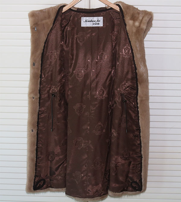 근화모피 밍크 후드 베스트 밍크코트--3