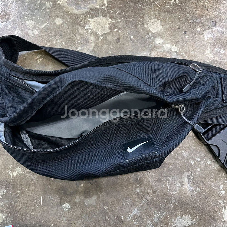 나이키 힙색 웨이스트백 가방 크로스백--3