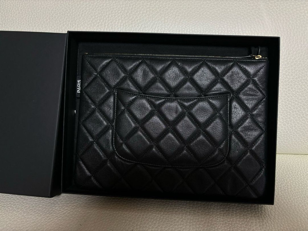 [미사용][정품]샤넬 CC로고 빈티지 클러치백 미디움--2