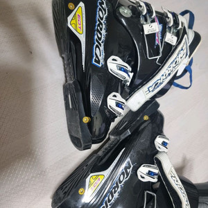 260ㅡ265스키부츠. 140cm숏스키에이급 ㅡ절충가능 이미지