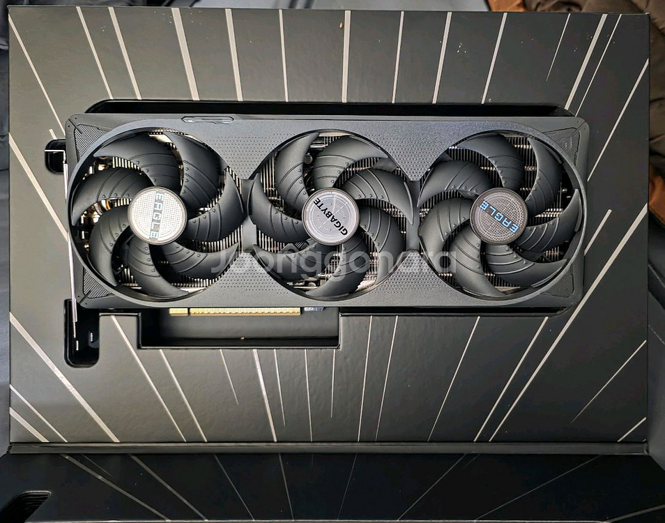 RTX 5070 TI 기가바이트 28년--4