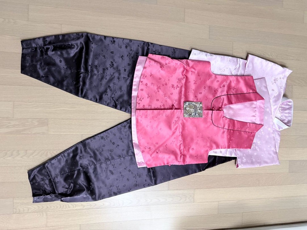 남여 한복세트 (속치마,꽃신,기타 포함) 이미지