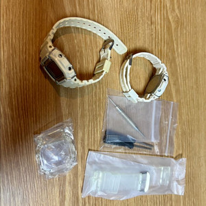 지샥 2001러브콜렉션 럽콜 판매합니다.